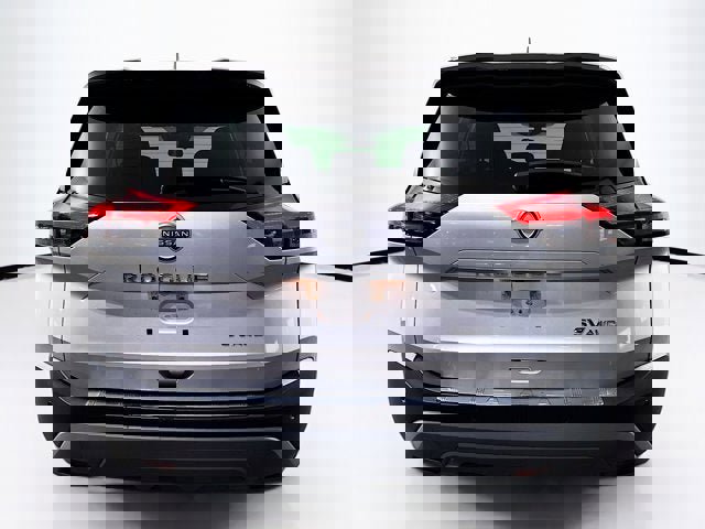 Certified 2023 Nissan Rogue SV image 6