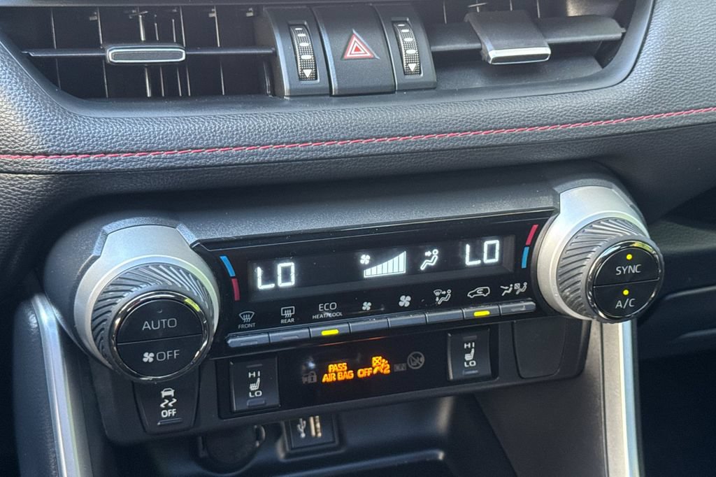 Certified 2024 Toyota RAV4 XSE AWD/4WD image 19