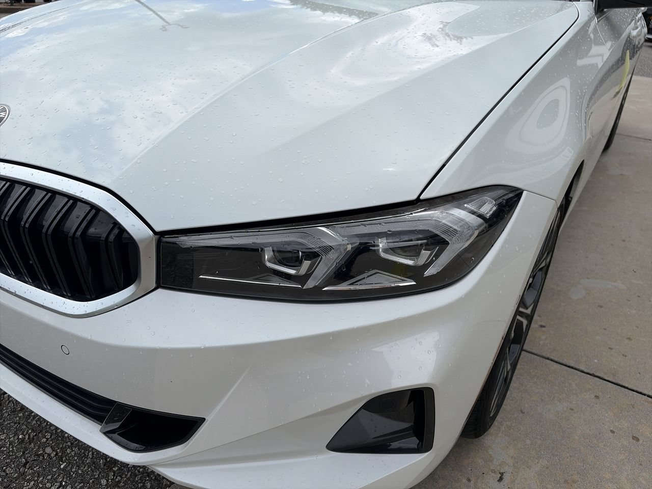 Used 2025 BMW 330i Sedan RWD image 11