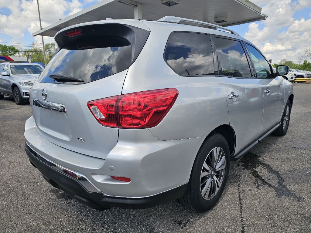 Used 2020 Nissan Pathfinder SV AWD/4WD image 11