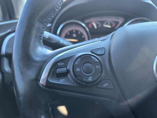 Used 2019 Buick Envision Essence image 14