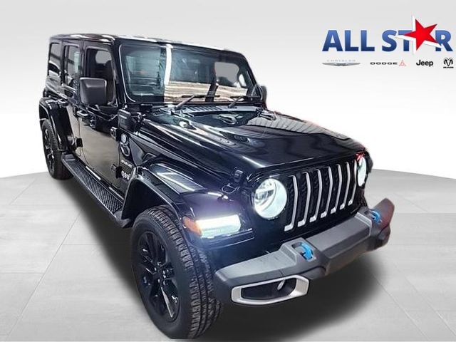 Used 2022 Jeep Wrangler Unlimited Sahara w/ Cold Weather Group image 1