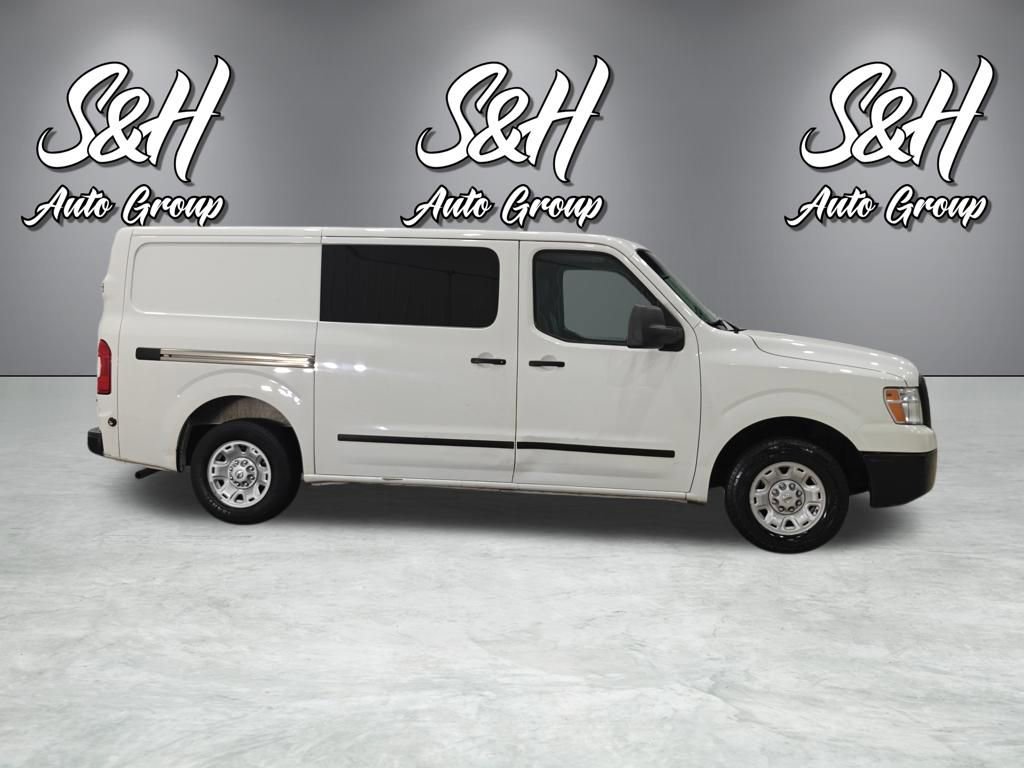 Used 2020 Nissan NV 2500 SV image 25