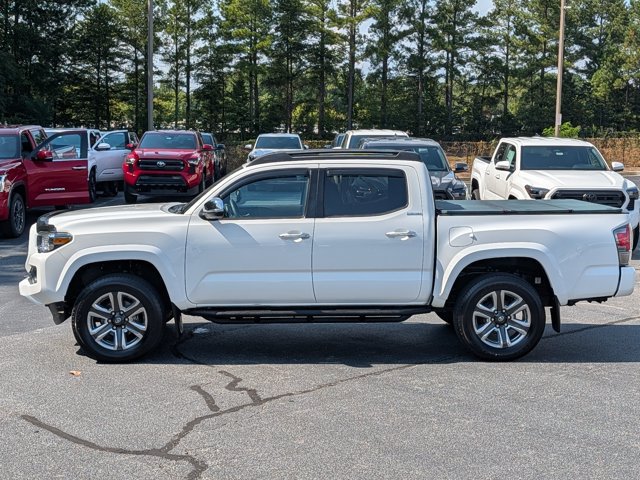 Used 2017 Toyota Tacoma Limited w/ Tow Package AWD/4WD image 4