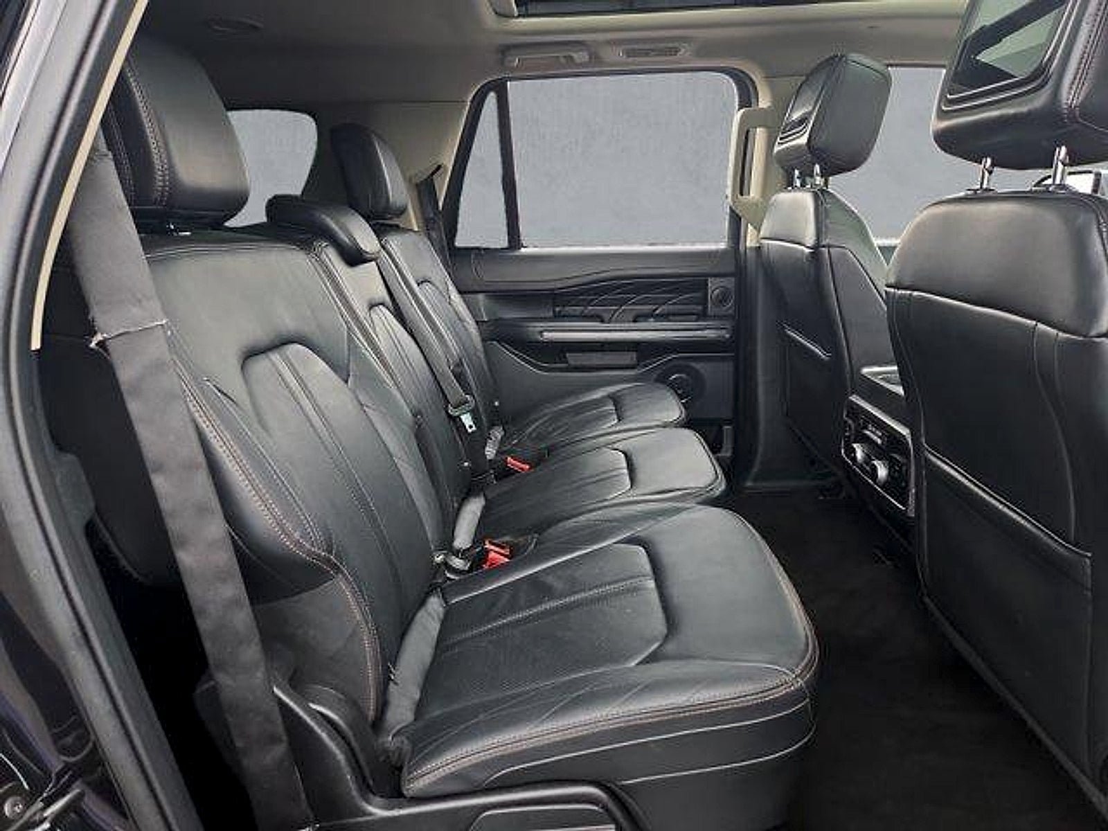 Used 2021 Ford Expedition Max Platinum AWD/4WD image 24