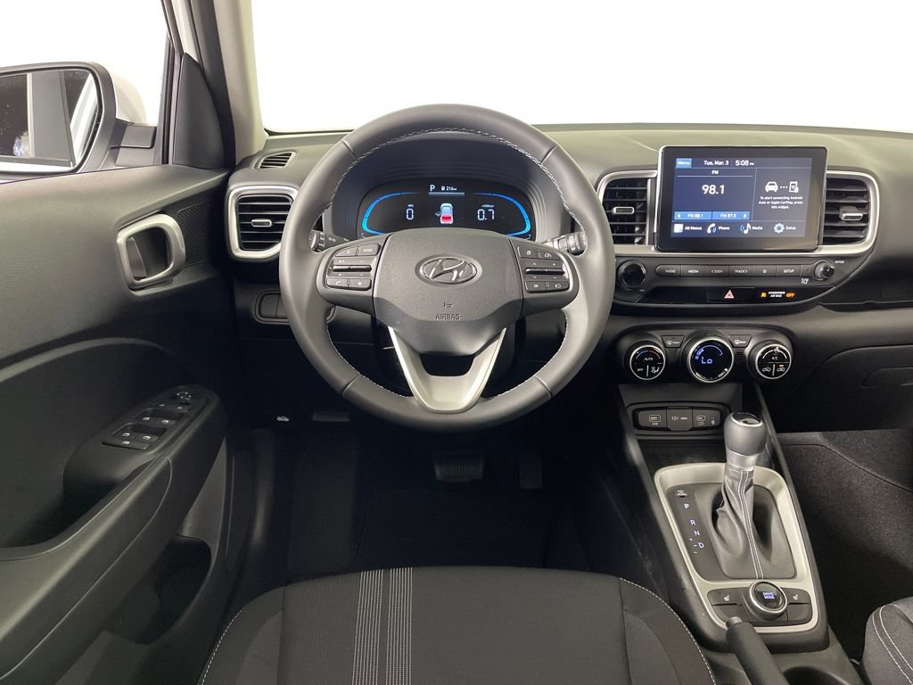 New 2026 Hyundai Venue SEL FWD image 15