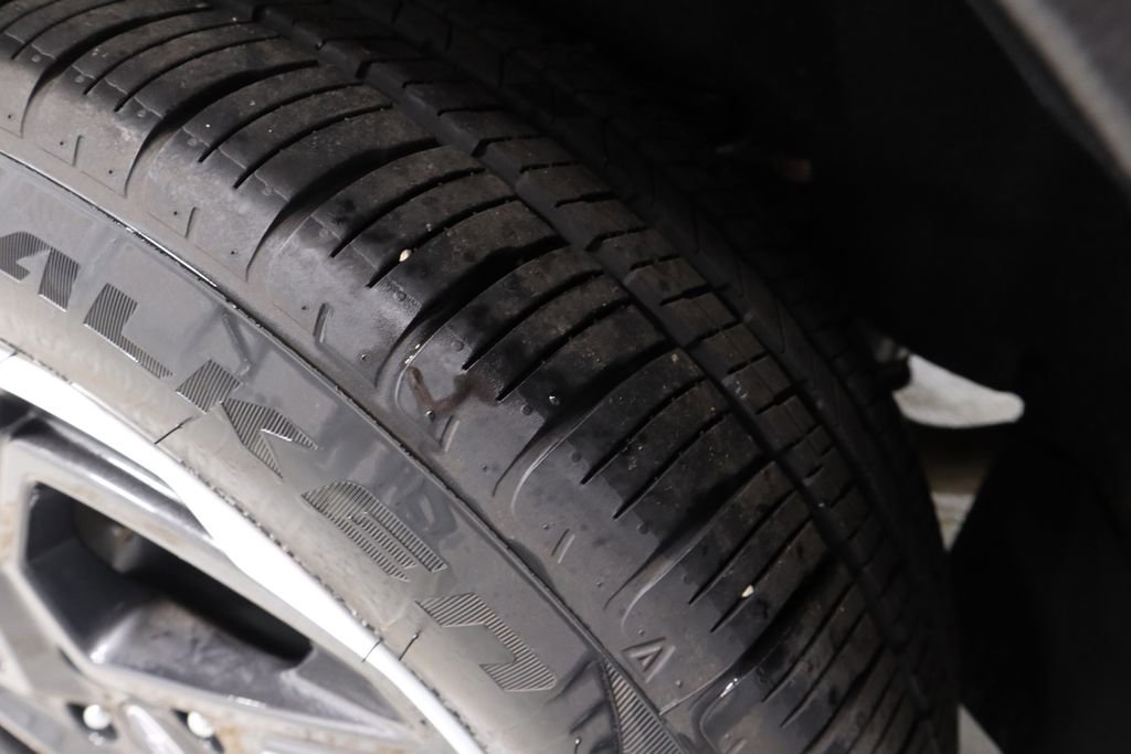 Used 2025 Subaru Crosstrek 2.5i Limited w/ Crosstrek Mirror Package image 21