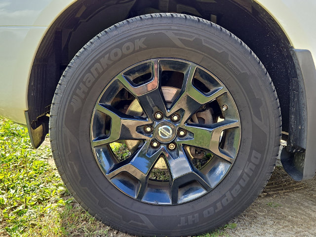 Used 2018 Nissan Frontier SV w/ Value Truck Package AWD/4WD image 28