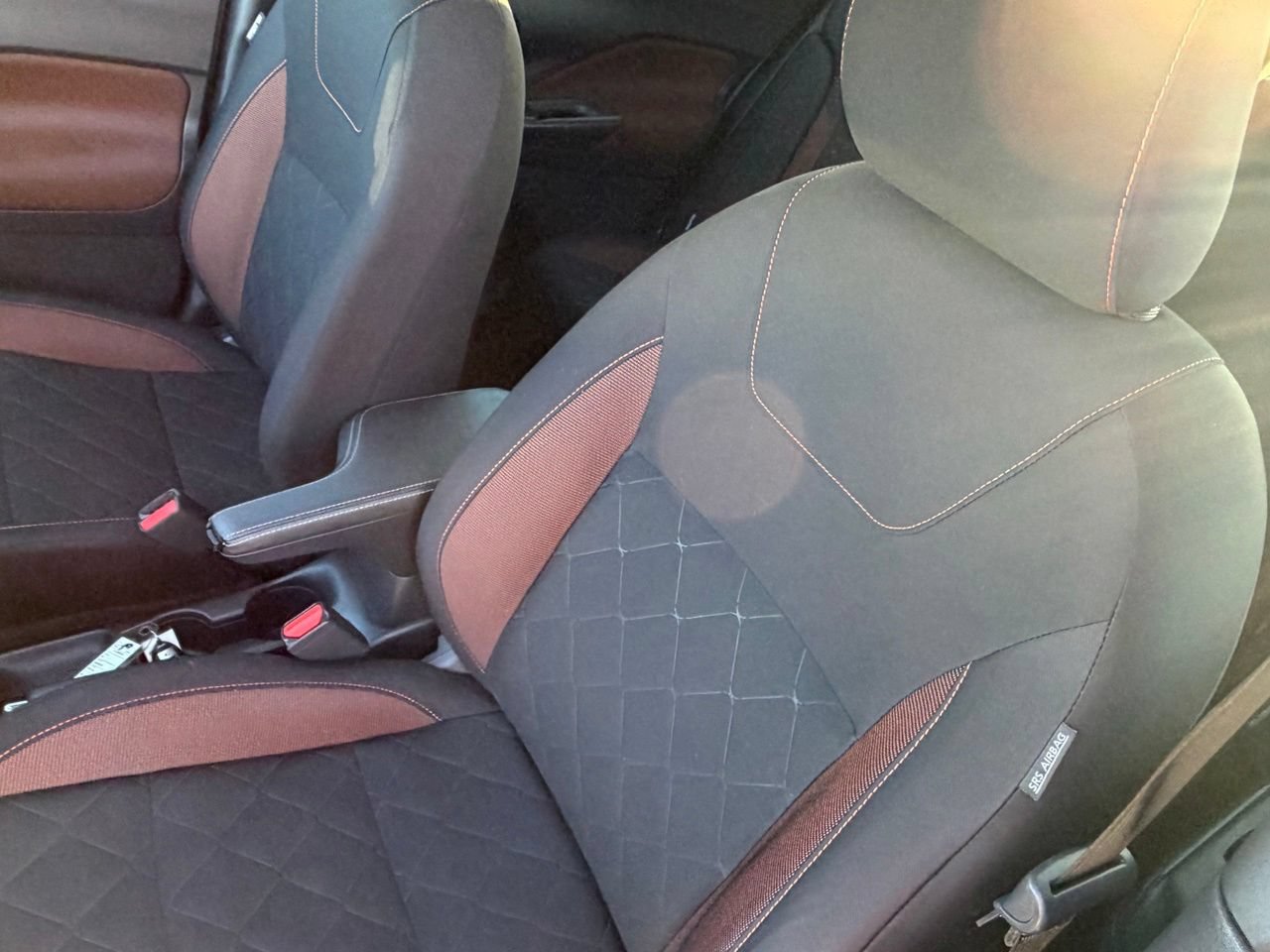 Certified 2020 Nissan Kicks SR FWD image 28