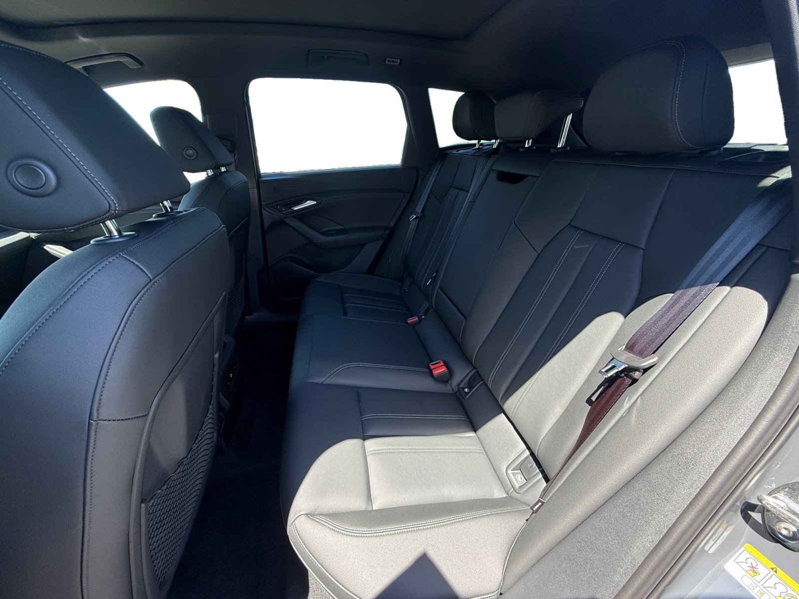 New 2027 Audi Q6 e-tron Premium AWD/4WD image 16