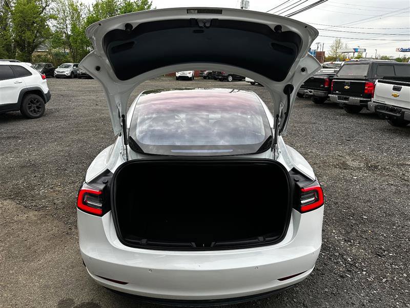 Used 2018 Tesla Model 3 Long Range RWD image 12