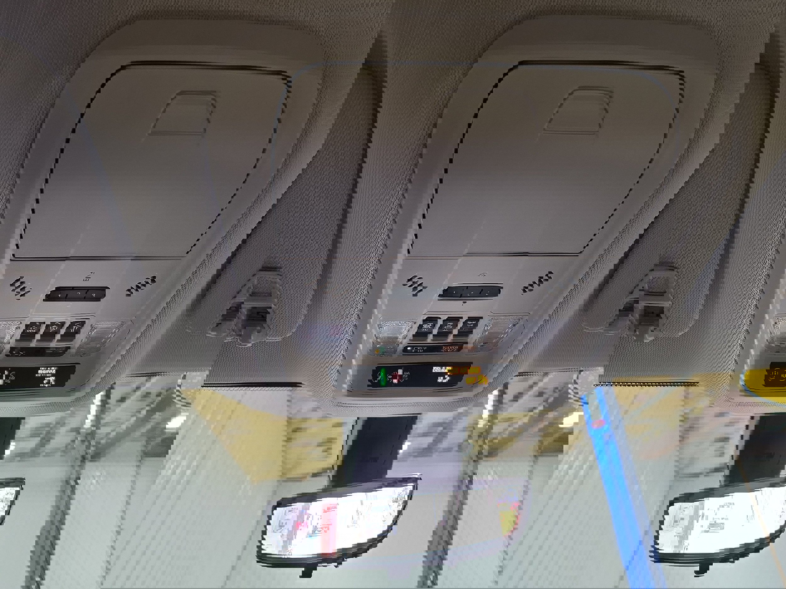 Used 2023 Buick Enclave Avenir w/ Avenir Technology Package image 20