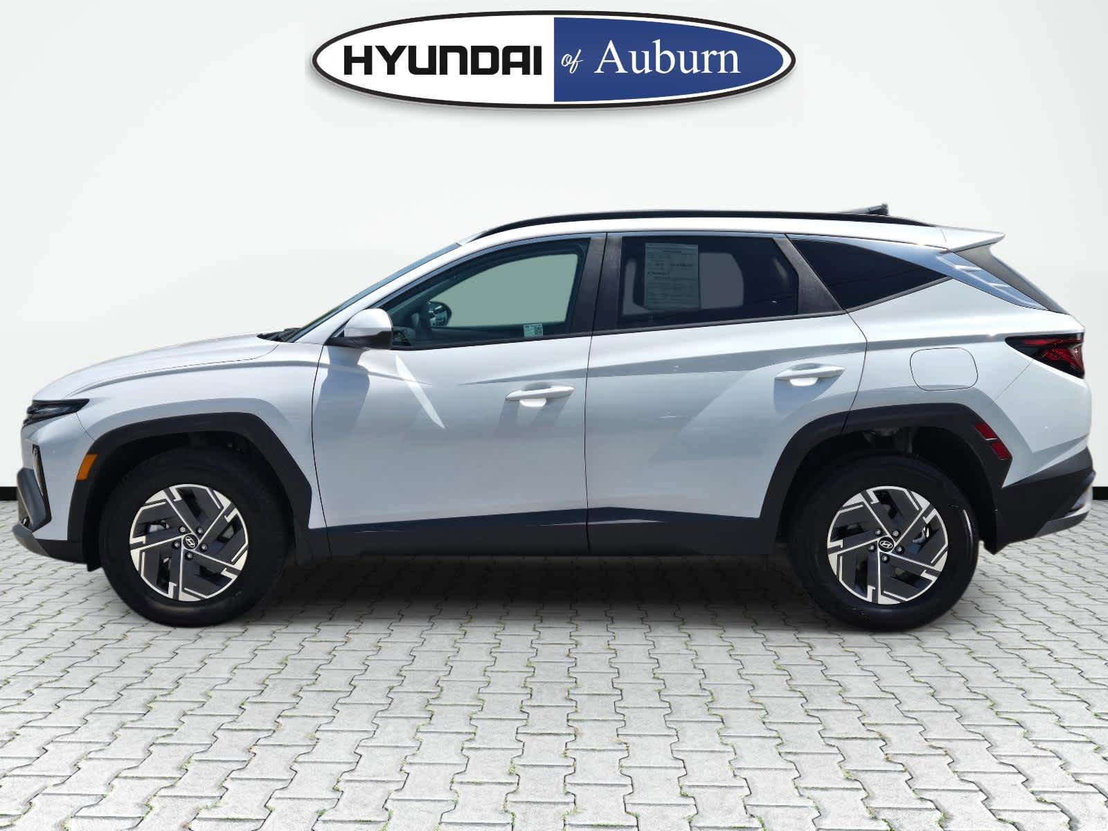 Certified 2025 Hyundai Tucson Blue AWD/4WD image 10