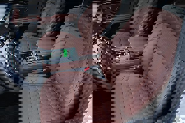 New 2026 Lincoln Nautilus Reserve image 8