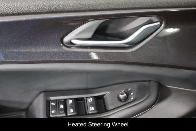 Used 2023 Jeep Grand Cherokee L Laredo AWD/4WD image 23