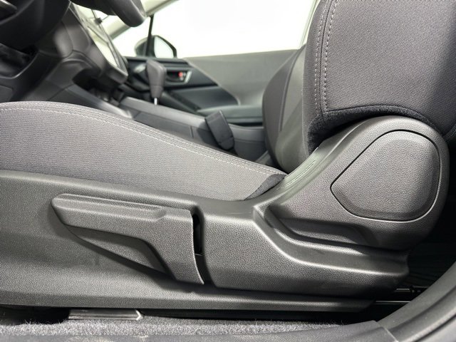 Used 2025 Subaru Crosstrek 2.0i image 22