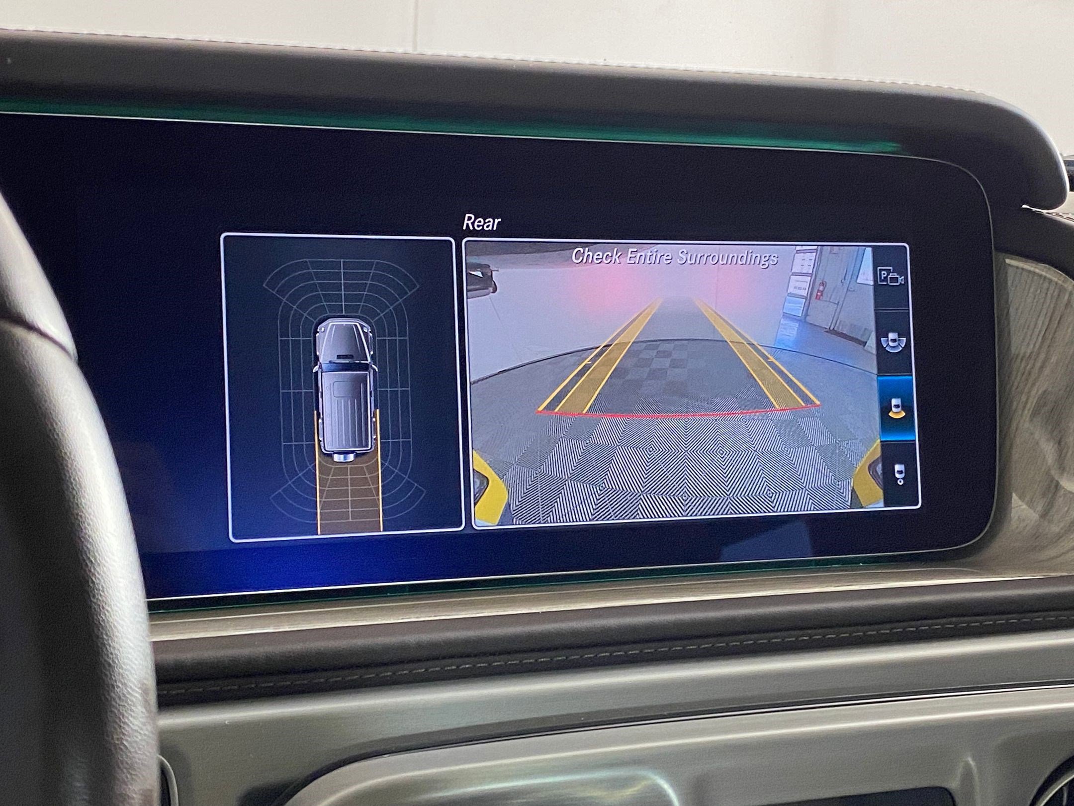 Used 2023 Mercedes-Benz G 550 image 26