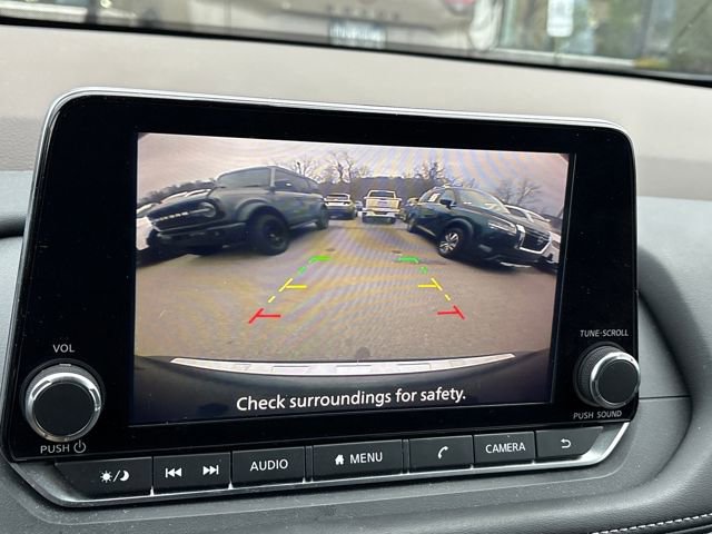 Certified 2023 Nissan Rogue SV image 14