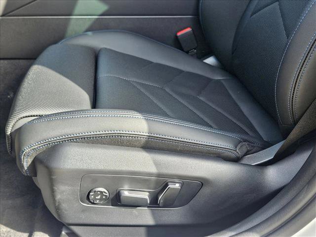 Used 2026 BMW 530i RWD image 4