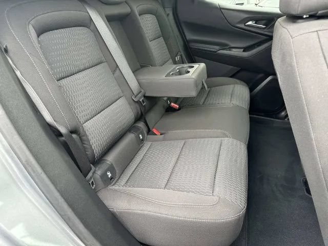 Used 2025 Chevrolet Equinox LT FWD image 22