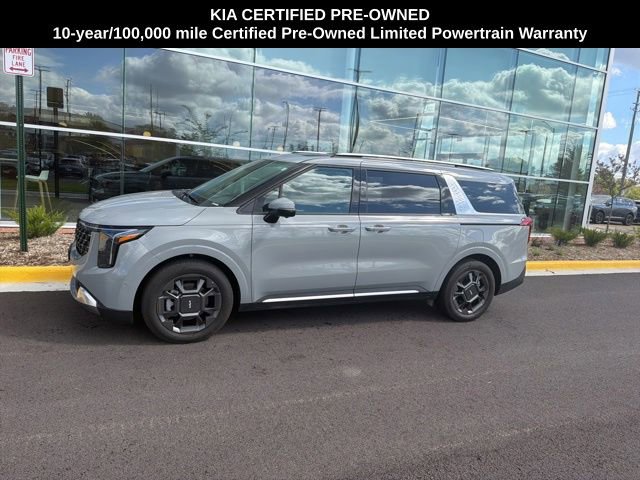 Certified 2025 Kia Carnival SX FWD image 3