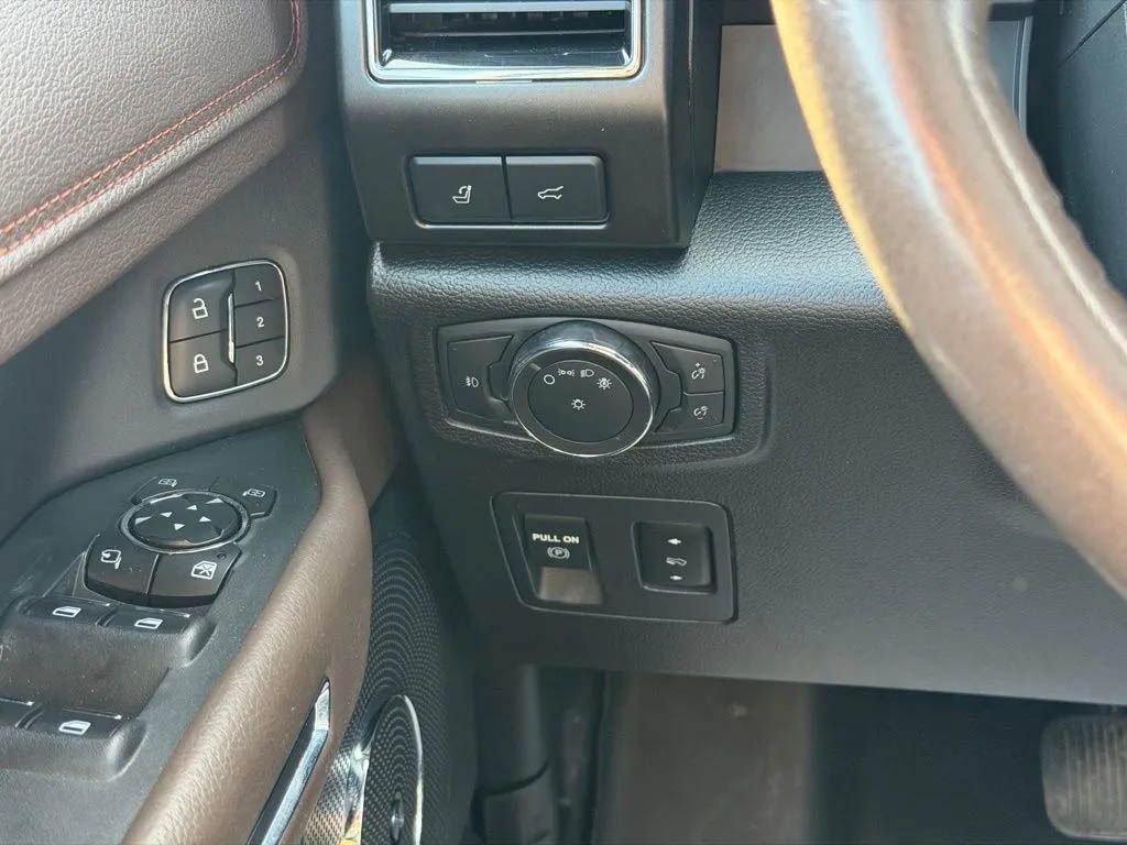 Used 2021 Ford Expedition King Ranch AWD/4WD image 14