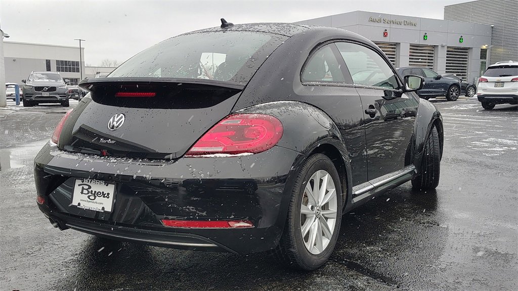 Used 2017 Volkswagen Beetle 1.8T SE image 3