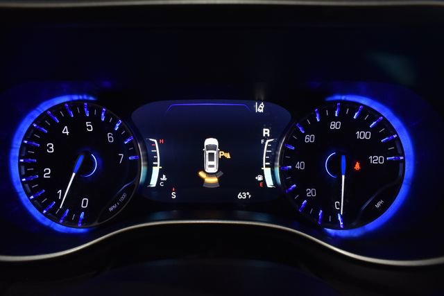 Certified 2025 Chrysler Pacifica Select image 16