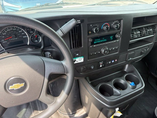 Used 2025 Chevrolet Express 2500 w/ Driver Convenience Package RWD image 33