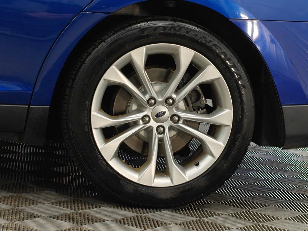 Used 2013 Ford Taurus SEL image 43