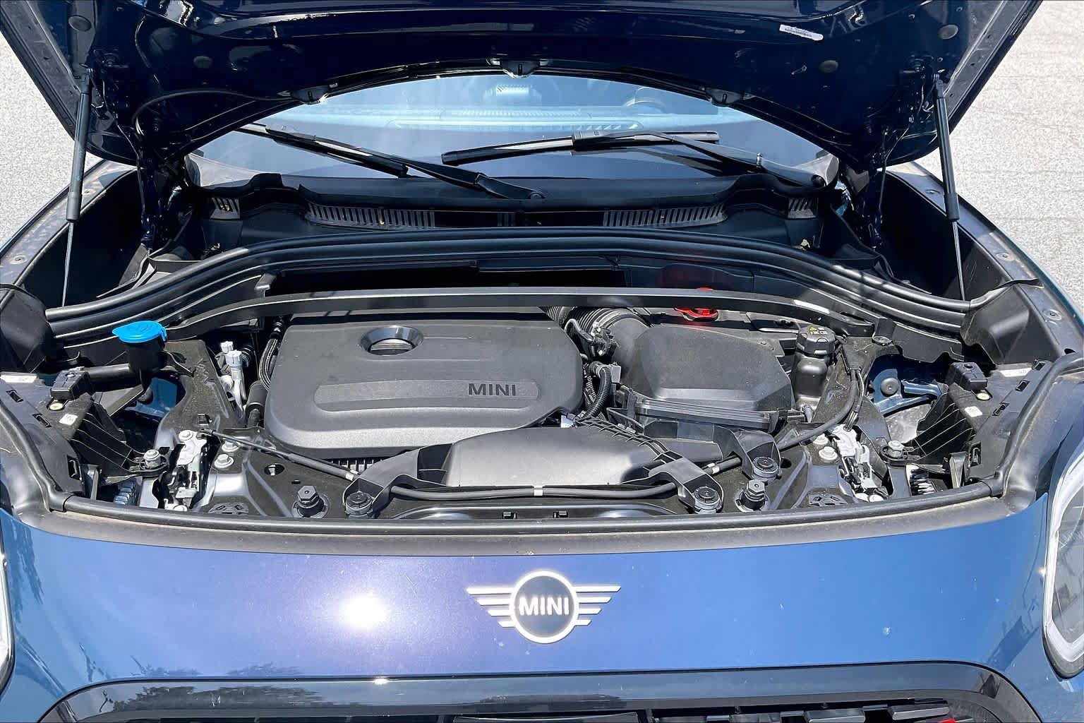 Certified 2025 MINI Cooper Countryman S AWD/4WD image 32