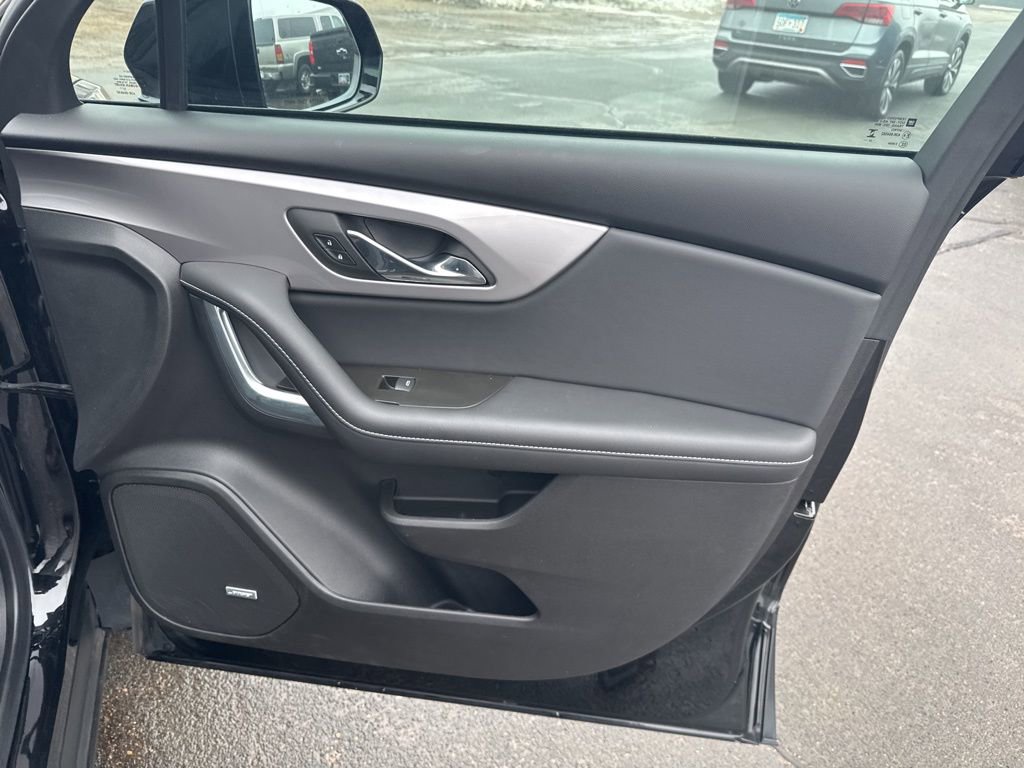 Used 2024 Chevrolet Blazer LT w/ Sound & Technology Package image 43