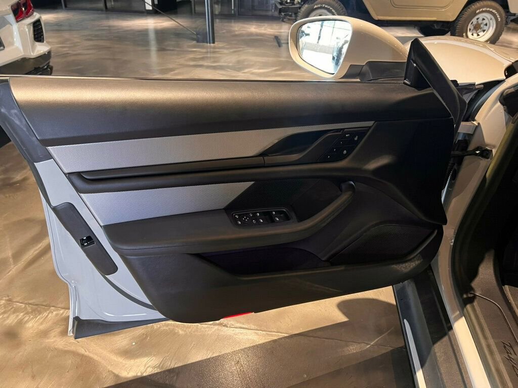 Used 2023 Porsche Taycan RWD image 14