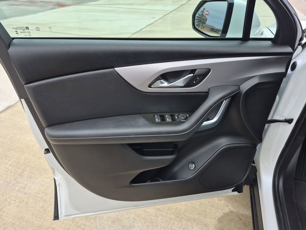 Used 2023 Chevrolet Blazer LT w/ Convenience Package image 10