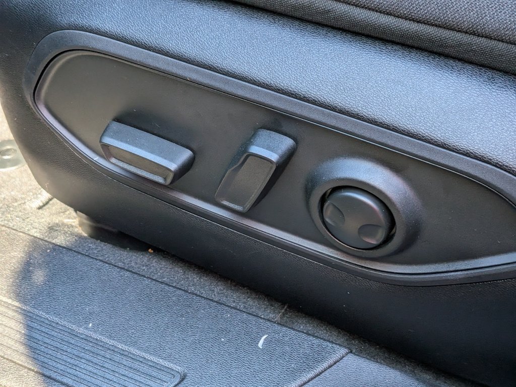 New 2026 Jeep Cherokee Laredo AWD/4WD image 11