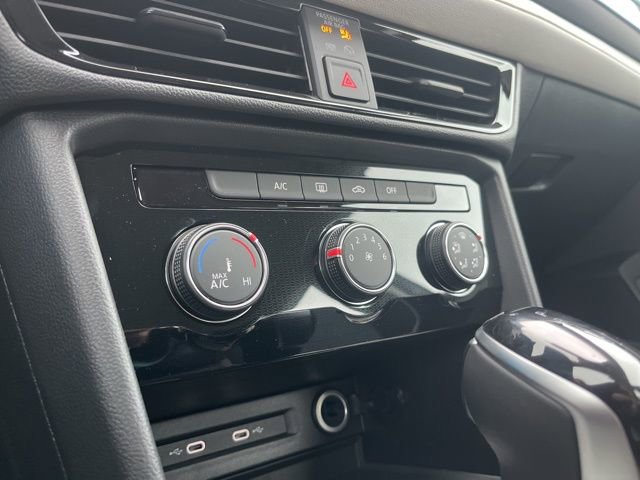 New 2026 Volkswagen Taos S image 18