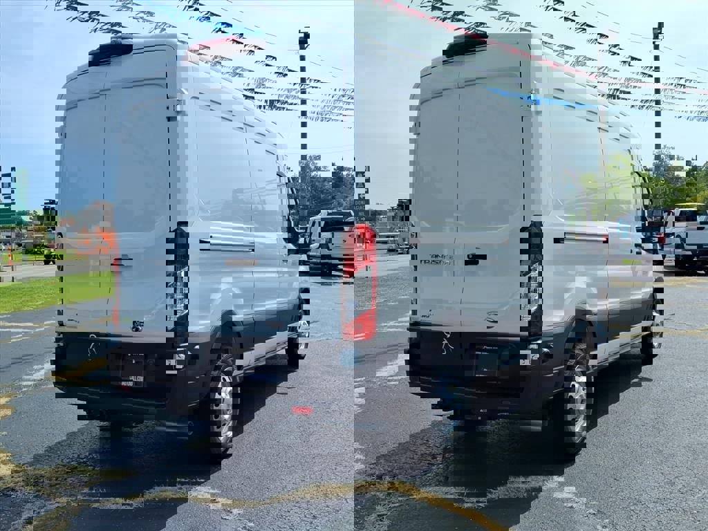 New 2025 Ford Transit 250 148 Medium Roof Extended AWD w/ Load Area Protection Package image 10