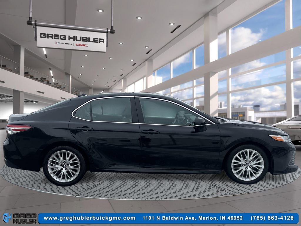 Used 2018 Toyota Camry XLE image 4