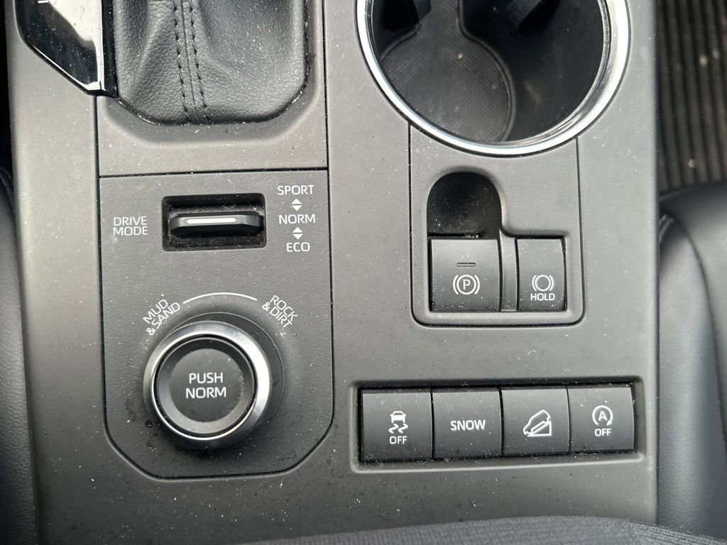 Used 2021 Toyota Highlander XSE image 8