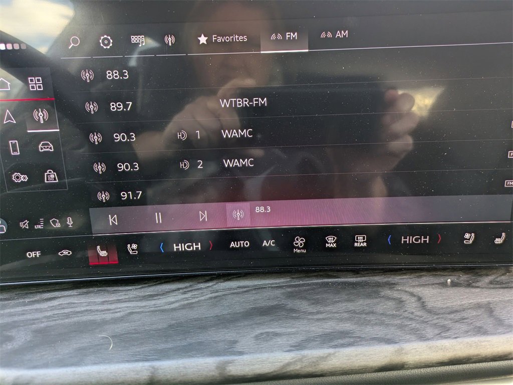 New 2025 Audi Q5 Premium Plus image 22