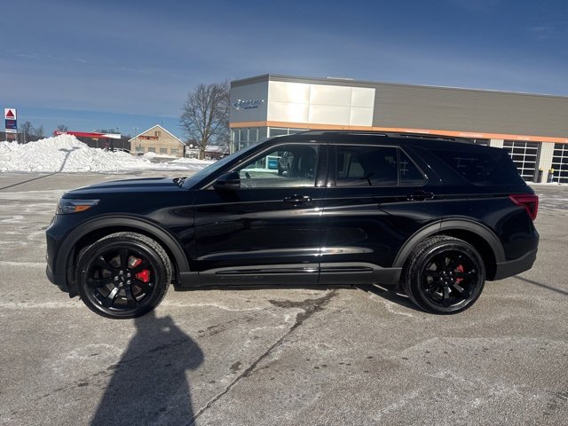 Used 2023 Ford Explorer ST w/ Equipment Group 401A image 6