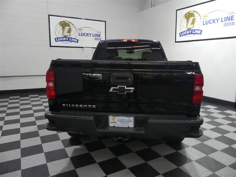 Used 2018 Chevrolet Silverado 1500 W/T w/ Black Out Edition AWD/4WD image 8