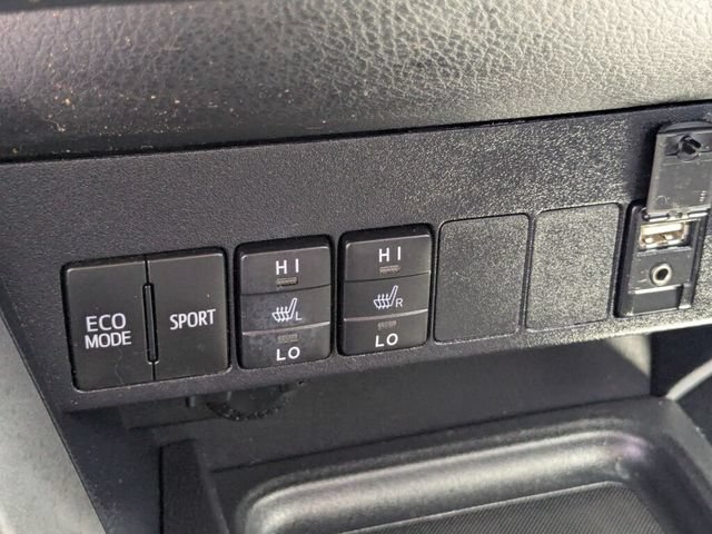 Used 2017 Toyota RAV4 Platinum FWD image 26