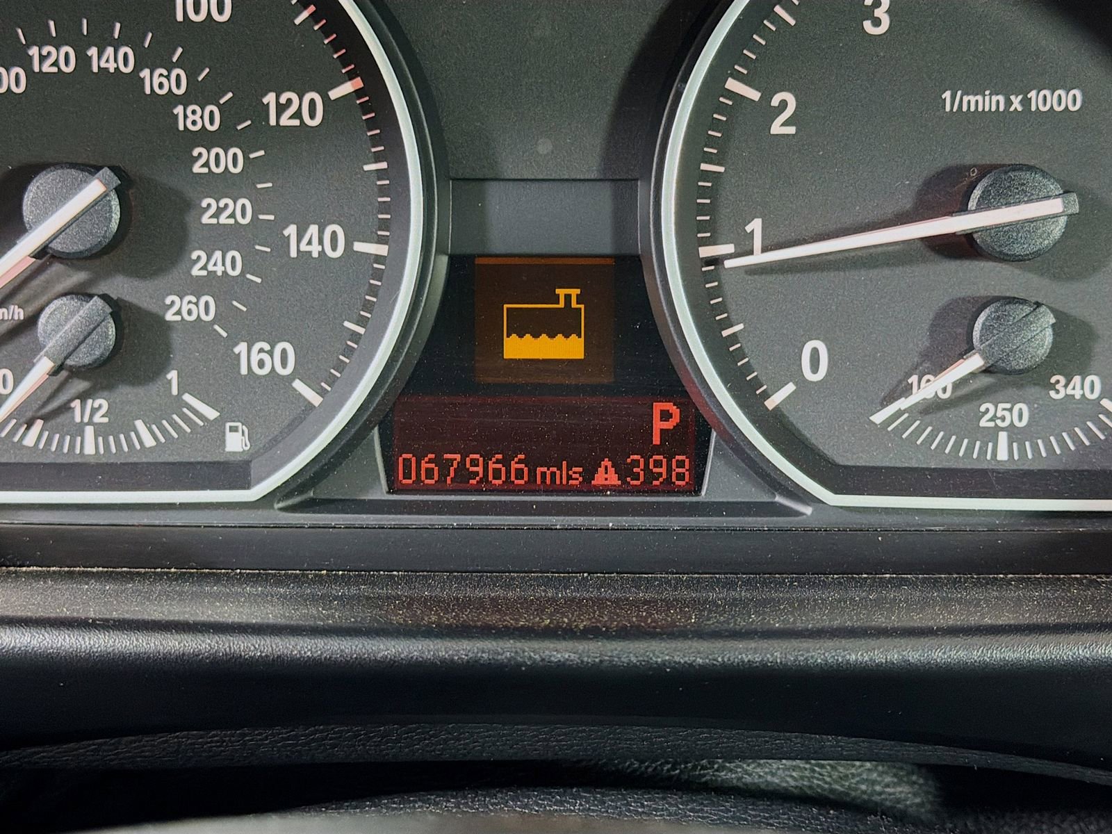 Used 2010 BMW 135i Convertible image 14