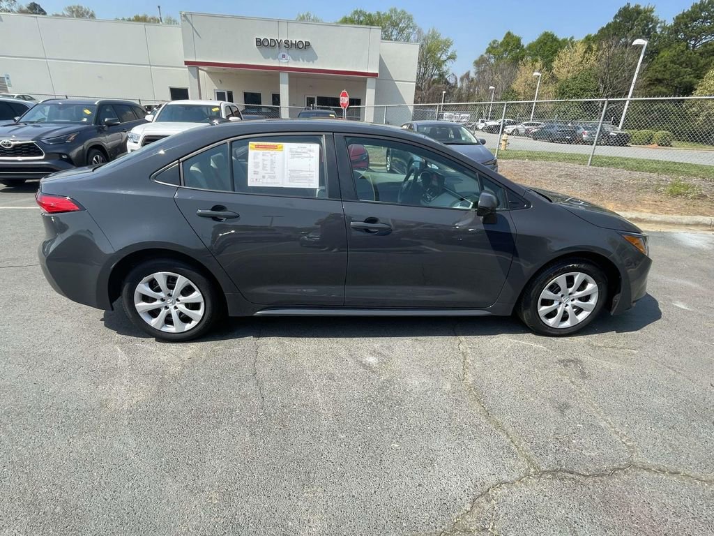 Used 2024 Toyota Corolla LE image 11