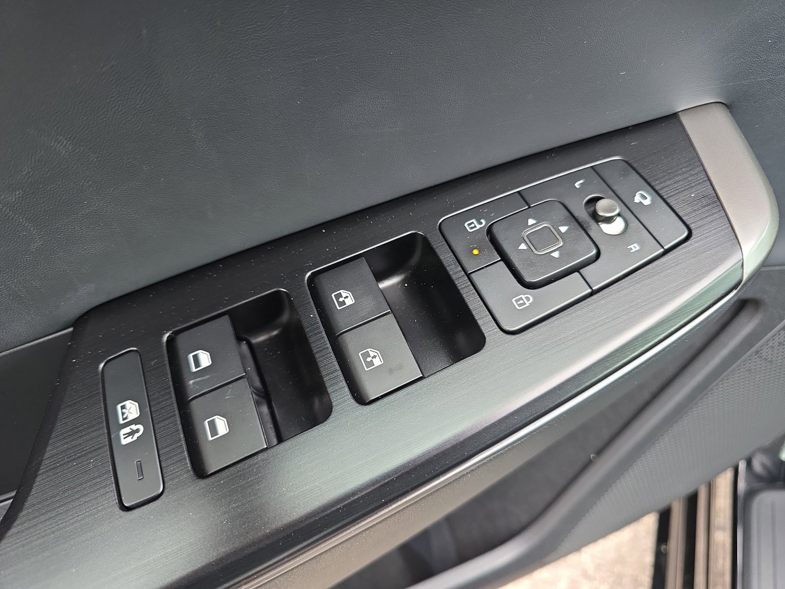 New 2025 Kia EV6 Wind image 29