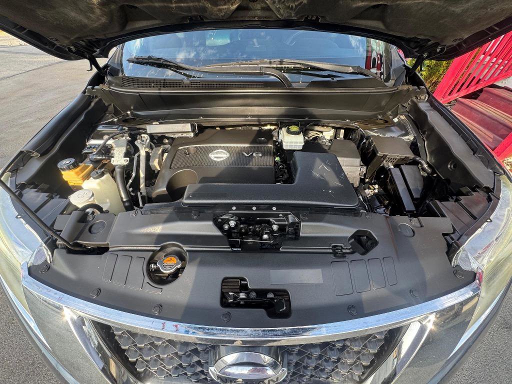Used 2014 Nissan Pathfinder SL w/ SL Premium Package FWD image 30