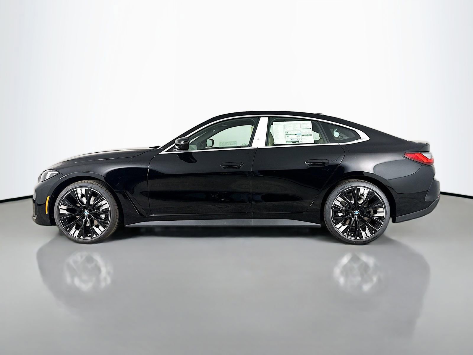 New 2026 BMW 430i w/ Premium Package RWD image 4