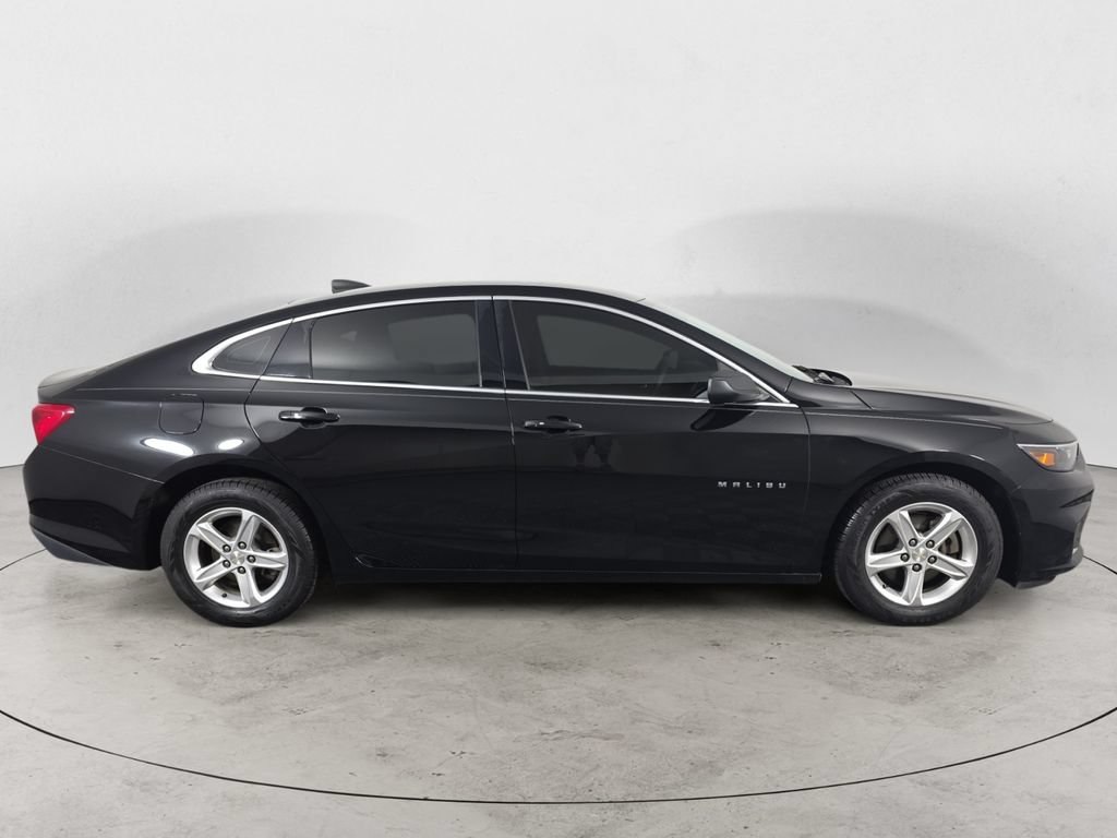 Used 2018 Chevrolet Malibu LS FWD image 6