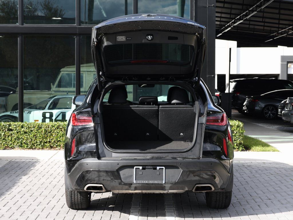 Certified 2025 INFINITI QX55 Luxe w/ Cargo Package image 7